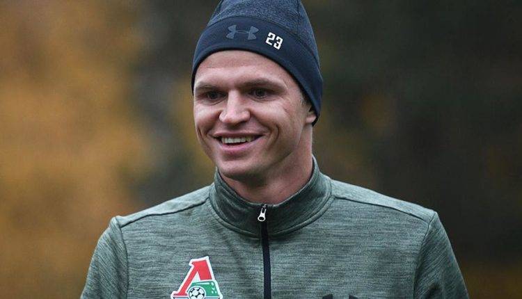 Футболист Тарасов может продолжить карьеру в «Торпедо» или «Динамо»