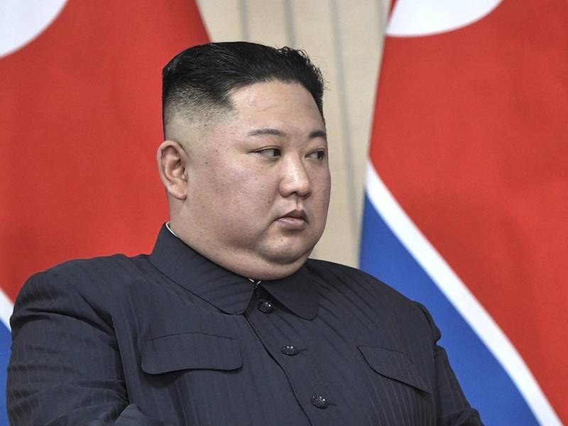 Ким Чен Ын выразил соболезнования президенту Южной Кореи