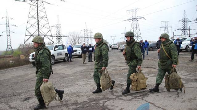 ЛНР завершила отвод сил в Золотом в Донбассе