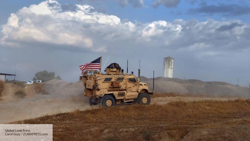 США укрепляют военную группировку для охраны подпольной нефтедобычи в Сирии