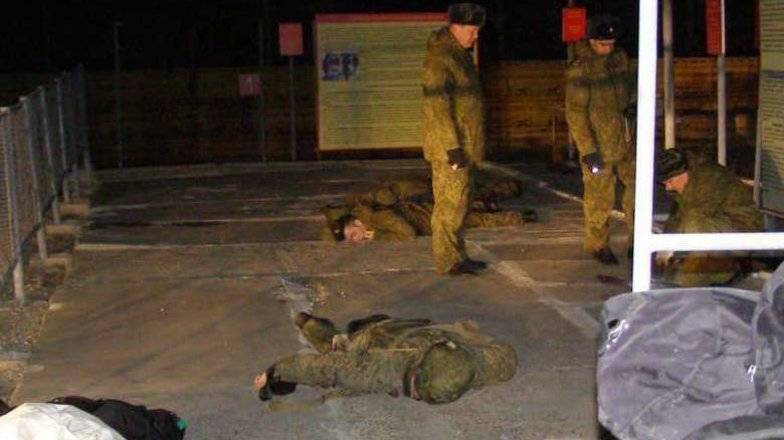 СМИ: семь солдат в Забайкалье попали в госпиталь с нервным срывом после ЧП в части