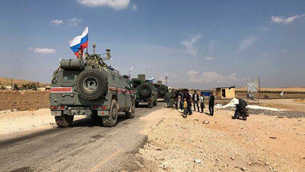 Россия и Турция приступили к совместному патрулированию на севере Сирии