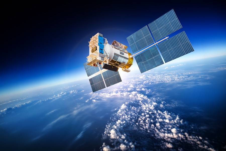 В России появится собственная спутниковая система телефонной связи