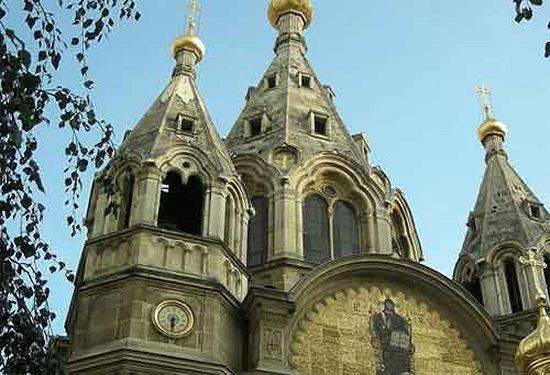 Русская Архиепископия Западной Европы желает войти в РПЦ