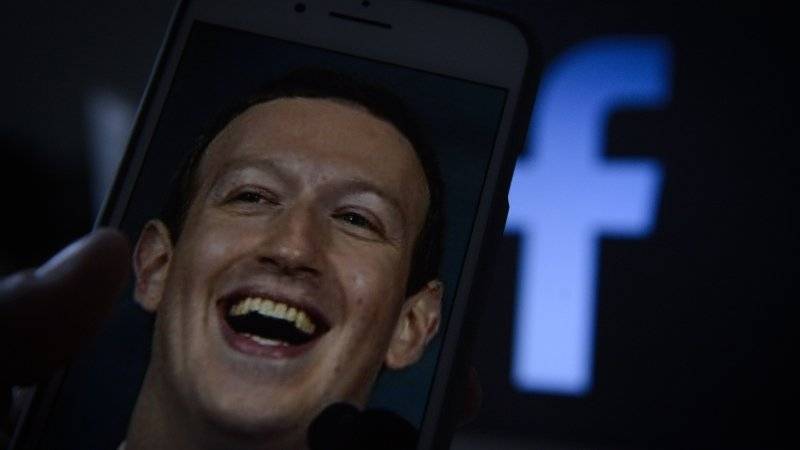 Facebook в руках Вашингтона стал инструментом пропаганды, нещадной цензуры и фейков