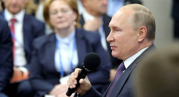 Путин раскритиковал разрыв между уровнями власти