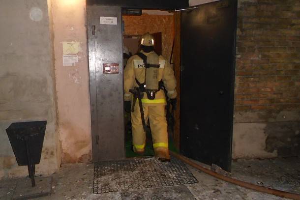 В обгоревшей воркутинской квартире нашли тела двух мужчин