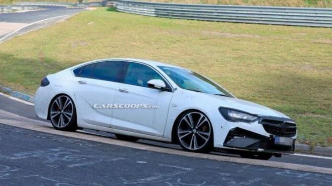 Начались скоростные тесты нового Opel Insignia