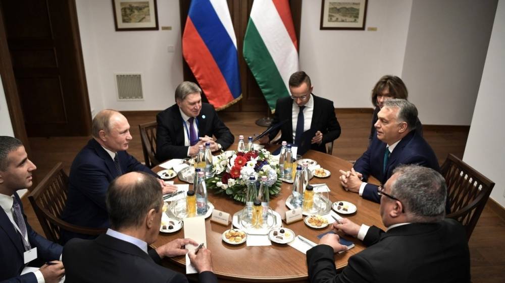 Путин озвучил сроки завершения работ по «Турецкому потоку» с Болгарией и Сербией&nbsp;