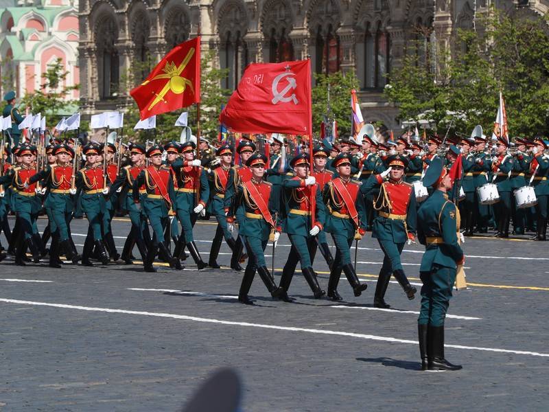 Военных США и Великобритании пригласят на парад 9 мая в Москве