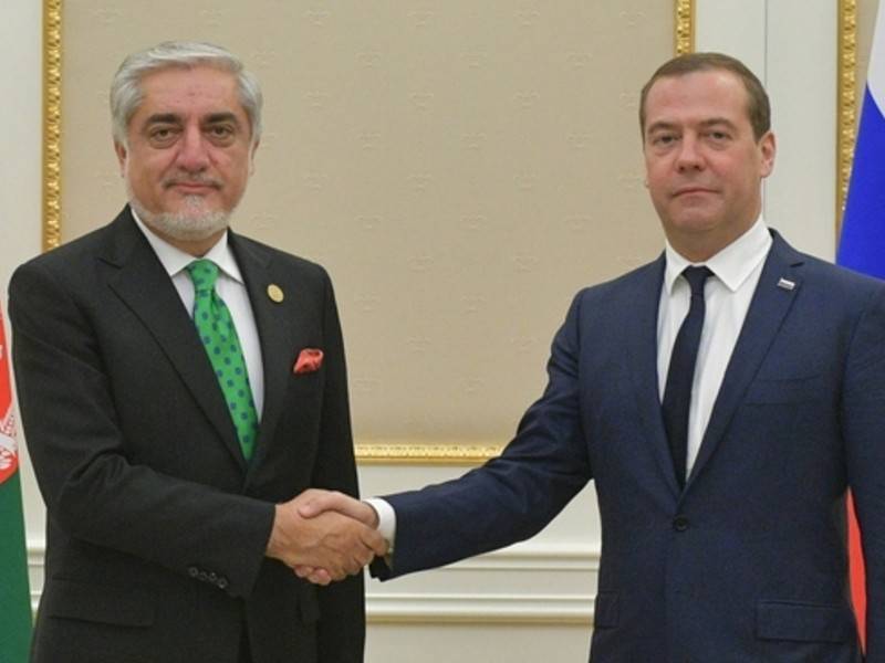 Медведев заявил, что РФ внимательно следит за событиями в Афганистане