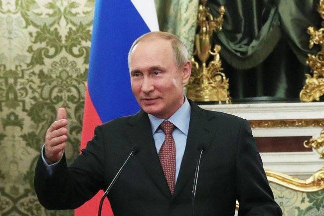 Простив россиянам кредиты Путин уйдет в отставку великим лидером