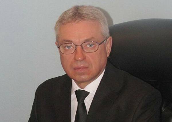 У подозреваемого в убийстве экс-мэра Киселевска Сергея Лаврентьева нашли холодильник с оружием и золотом