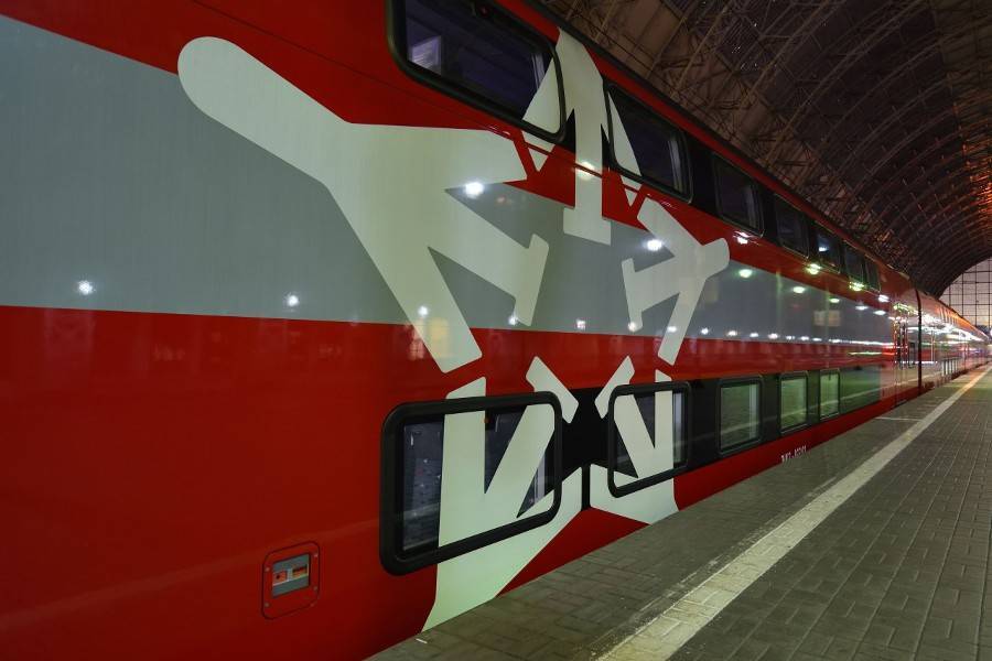 Двухэтажные аэроэкспрессы запустят между Шереметьево и Белорусским вокзалом 9 ноября