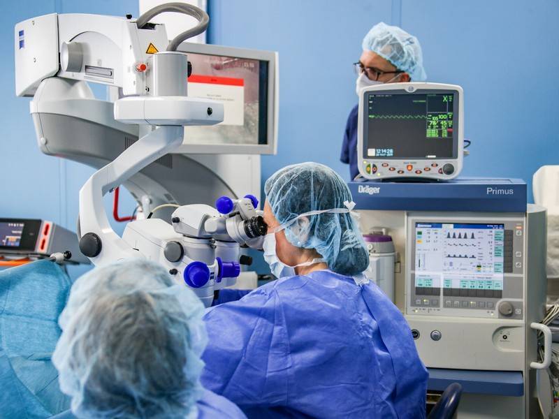 РФПИ инвестировал в разработчика хирургических роботов AST - news.ru