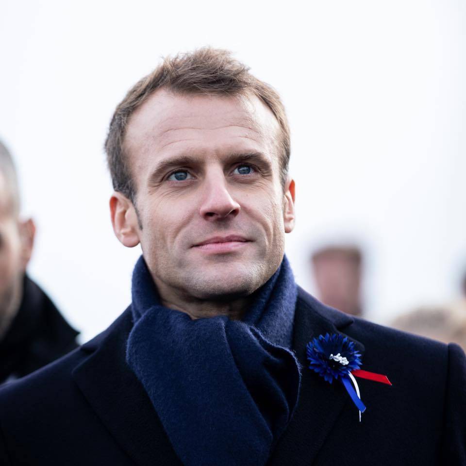Президента Франции предостерегли от «горячего дыхания русского медведя»