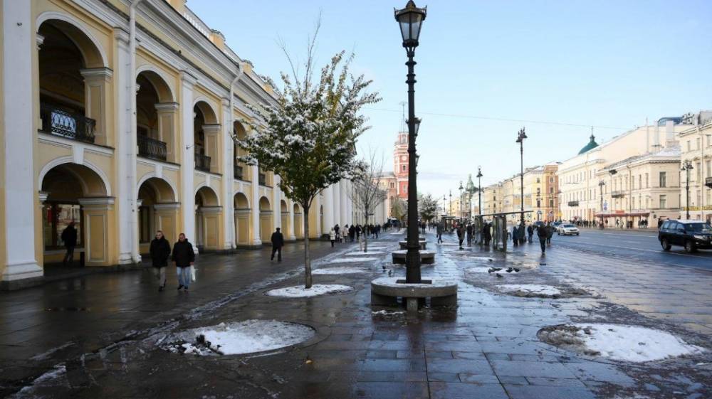 Эксперты обсудят новые мировые туристические маршруты в Петербурге