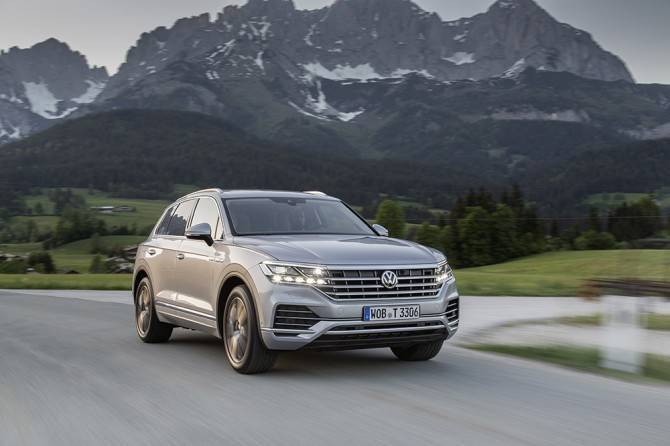 Volkswagen Touareg Exclusive получил в России более мощный двигатель