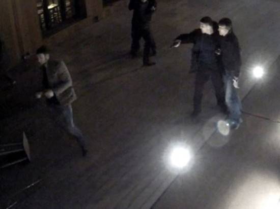 Опубликовано неизвестное видео начала перестрелки на Рочдельской улице