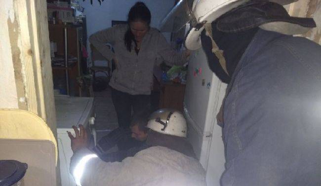 Под Харьковом спасатели достали ребенка из стиральной машины