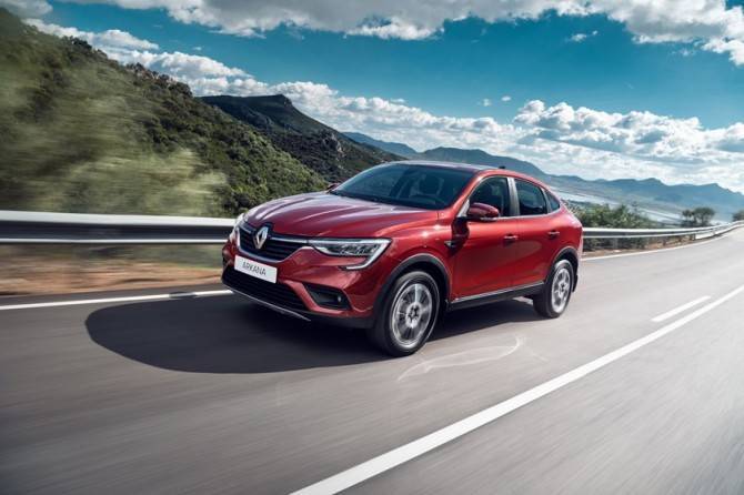 Renault в октябре увеличила продажи в России на 12%