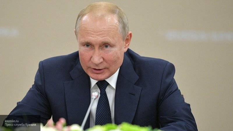 Путин призвал не повторять ошибок советской экономики