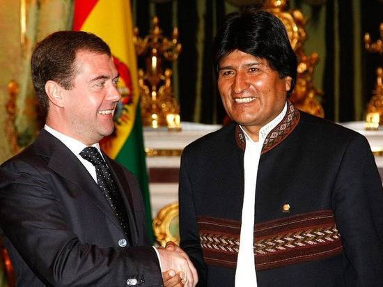 Президент Боливии Моралес объявил об отставке