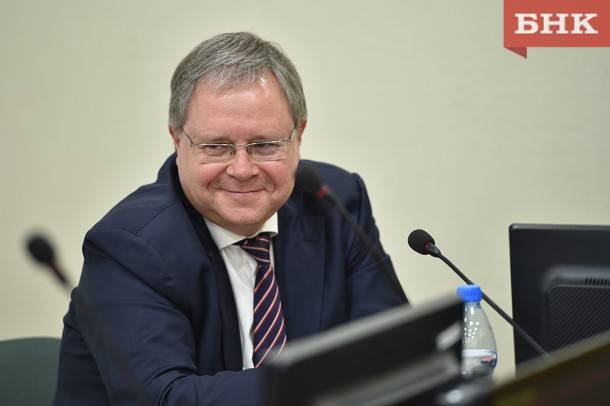 Валерий Козлов официально стал представителем Коми в СЗФО