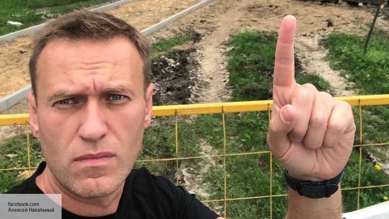 Садист Навальный получает нездоровое наслаждение, унижая людей – Серуканов