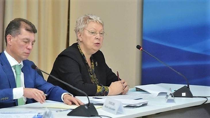 Васильева заявила о нехватке молодых педагогов в школах