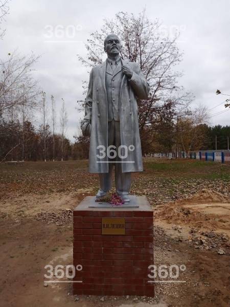 В Волгоградской области 7 ноября открыли памятник Ленину