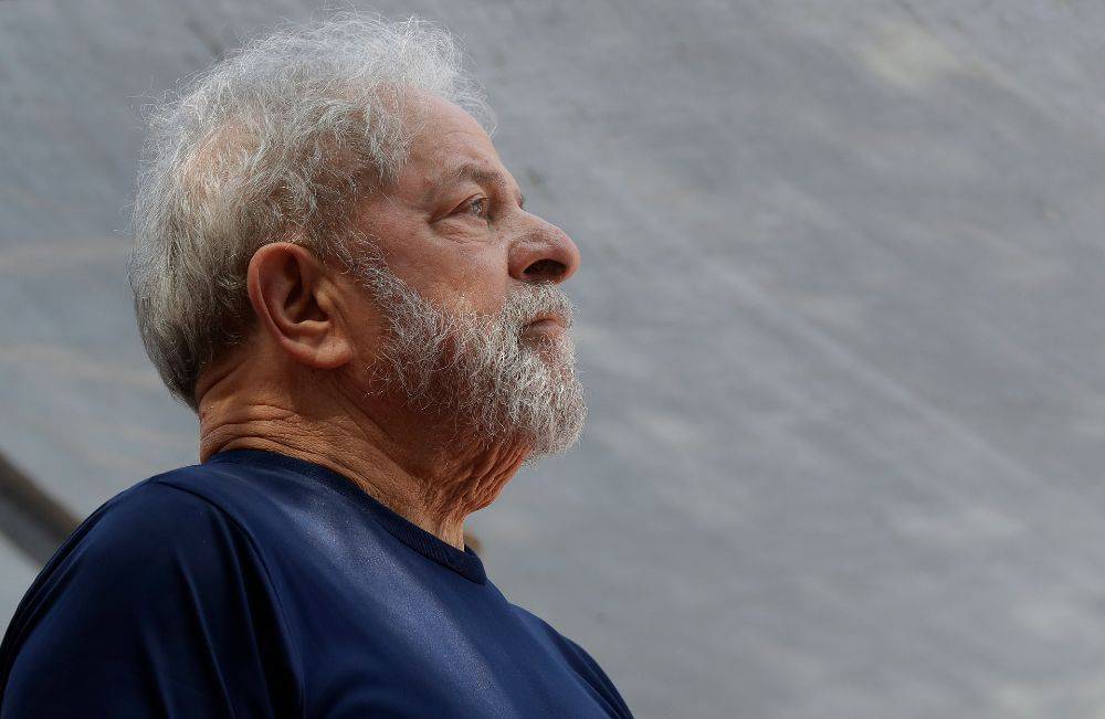 Суд разрешил выпустить из тюрьмы бывшего президента Бразилии Лулу да Силву