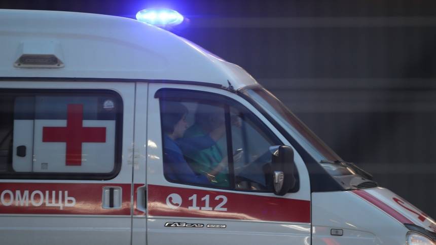 Два человека ранены при взрыве паропровода у завода «Балтика» в Петербурге