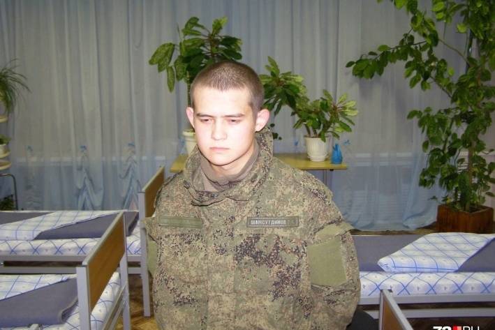 Солдата Шамсутдинова, убившего восьмерых сослуживцев, отправят на психиатрическую экспертизу в Москву