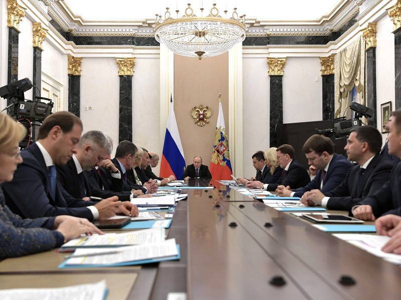 Путин предложил расширить участие «оборонки» в нацпроектах