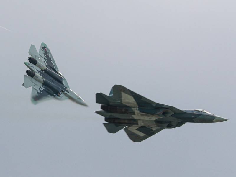 Замглавы Минобороны назвал сроки поставки ВКС истребителя Су-57