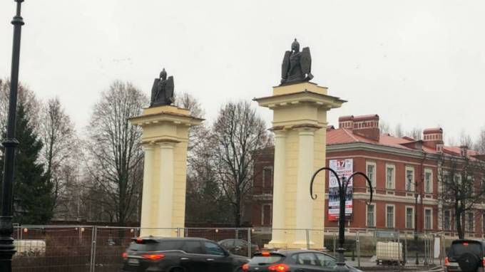 В Гатчине практически завершилась реставрация Ингербургских ворот