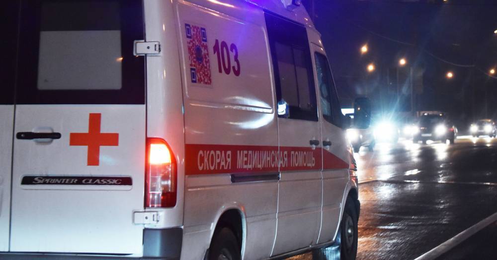 Под Москвой полицейские перекрыли дорогу ради скорой с младенцем