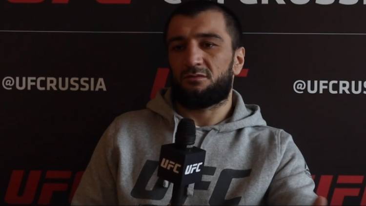 Хабиб Нурмагомедов поддержал брата, потерпевшего поражение на турнире UFC в Москве