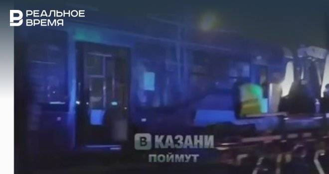 В Казани женщина погибла под колесами трамвая