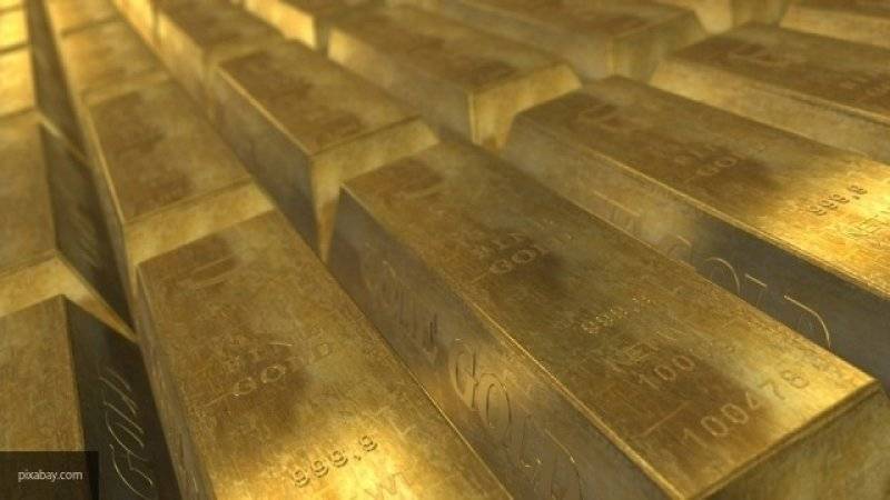 Китаец пытался вывезти золото в кружке-термосе&nbsp;на 3 млн рублей из России
