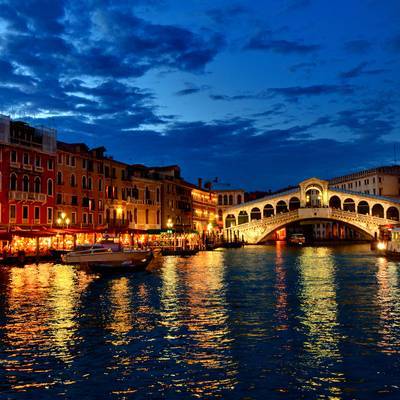 Уровень воды в Венеции достиг критической отметки