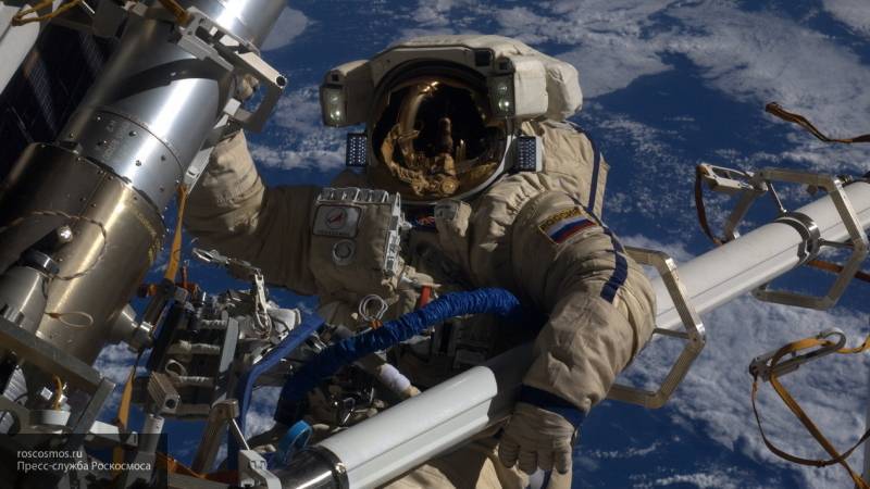 Рогозин заявил, что Россия может отправить на орбиту первого космонавта Египта