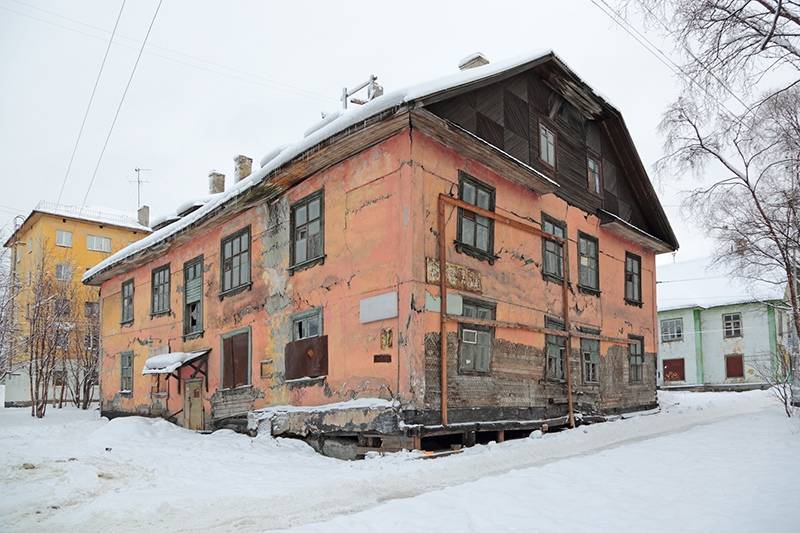 Россияне отремонтируют ветхие дома за свой счет