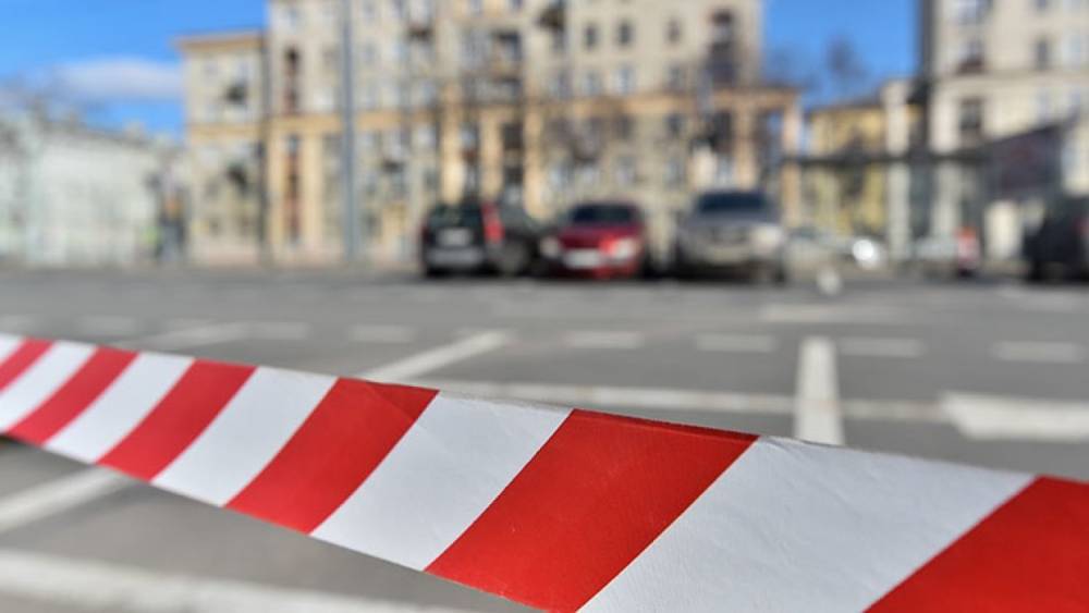В Петербурге закрыли движение трамвая № 47 из-за прорыва трубы на Будапештской