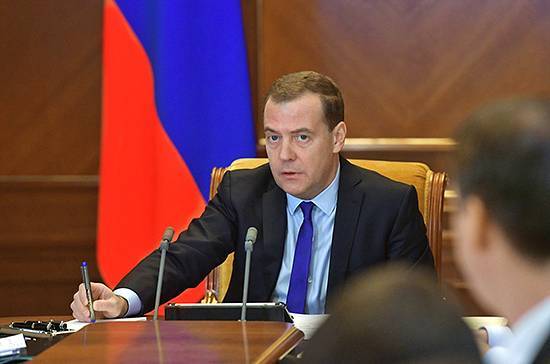 Медведев оценил переход России на цифровое телевидение
