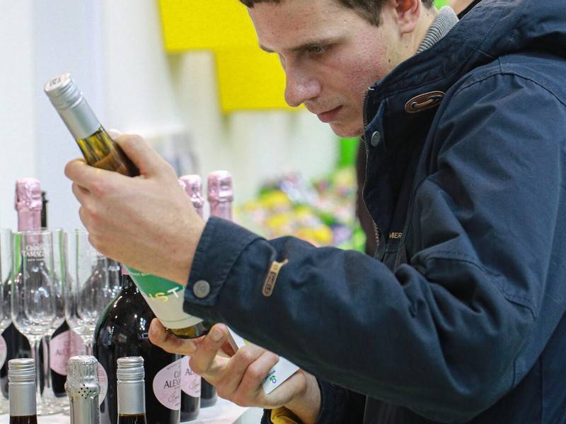 В Минздраве прокомментировали попадание России в десятку самых пьющих стран