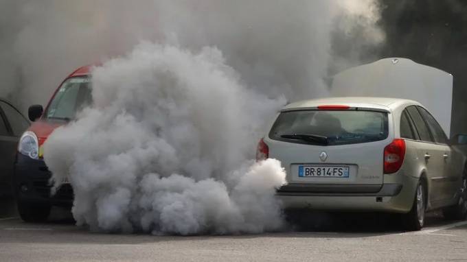 Специалисты назвали главный источник загрязнений воздуха в Петербурге
