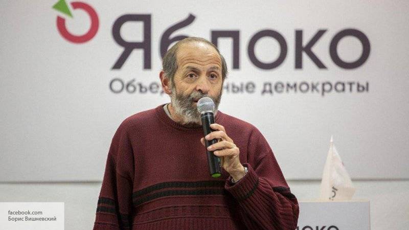 Однопартийцы Вишневского не удивились вниманию Вишневского к провинциальным первокурсницам