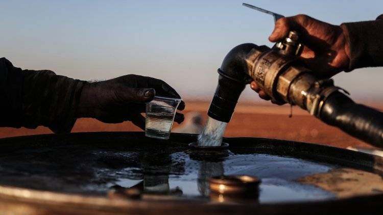 Ситуация с кражей США сирийской нефти показывает, как опасно сближаться с Вашингтоном - эксперт